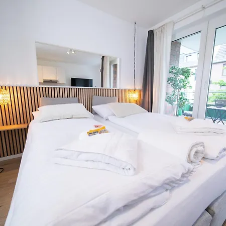 Favorite Stays - Neuss Furth Exterior photo