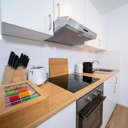 Favorite Stays - Neuss Furth Exterior photo