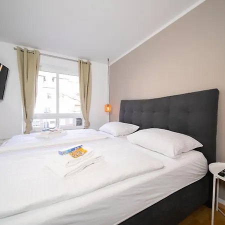 Favorite Stays - Neuss Furth Exterior photo
